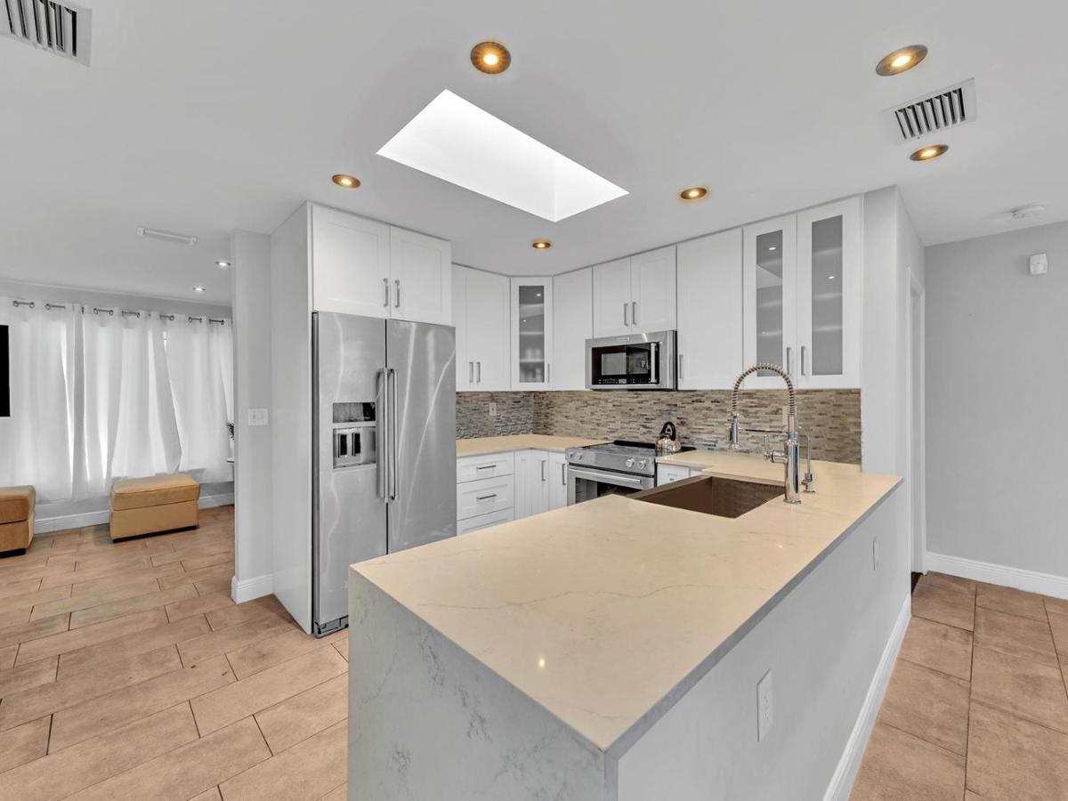 Supervilla - 3Br/2Ba - Pool - Walk To Beach Hollywood Exterior photo