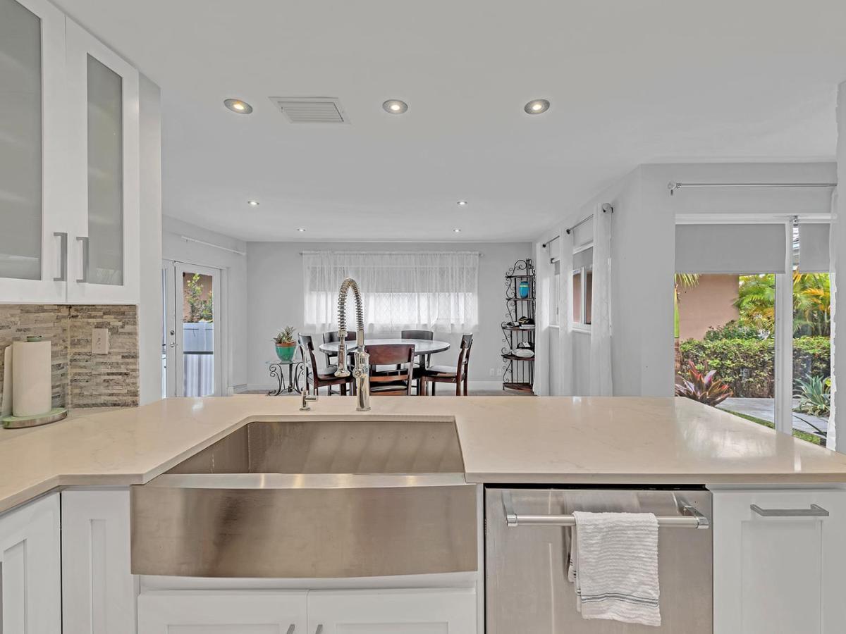 Supervilla - 3Br/2Ba - Pool - Walk To Beach Hollywood Exterior photo