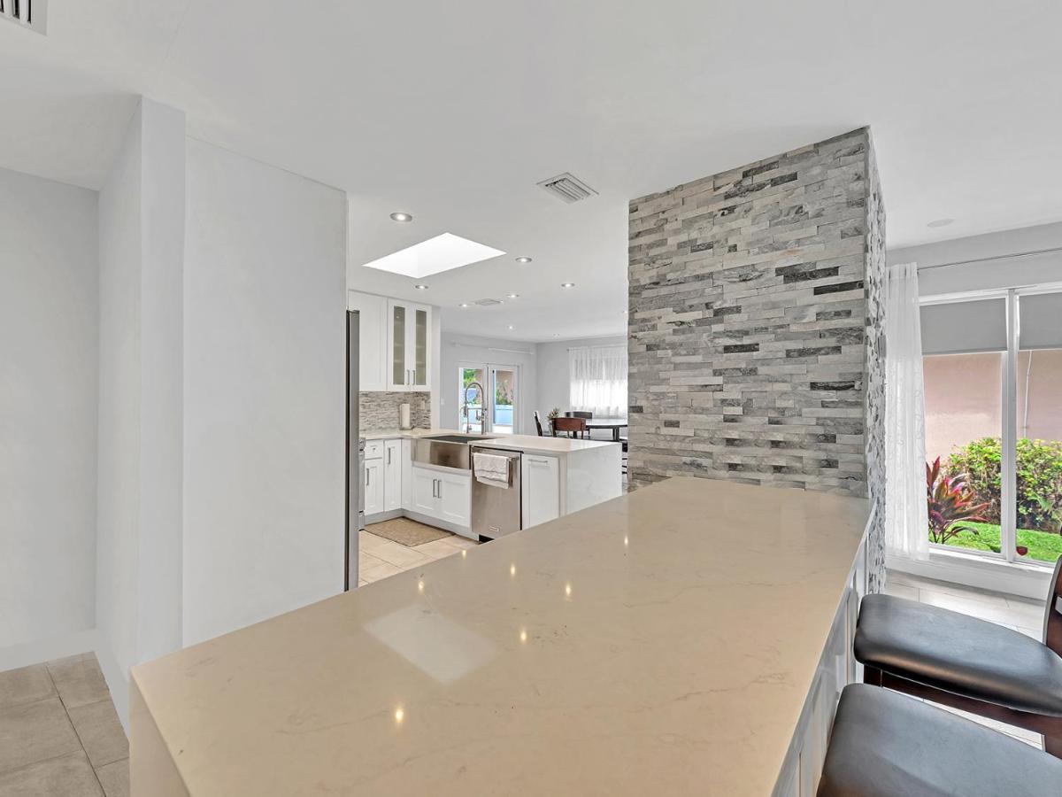 Supervilla - 3Br/2Ba - Pool - Walk To Beach Hollywood Exterior photo