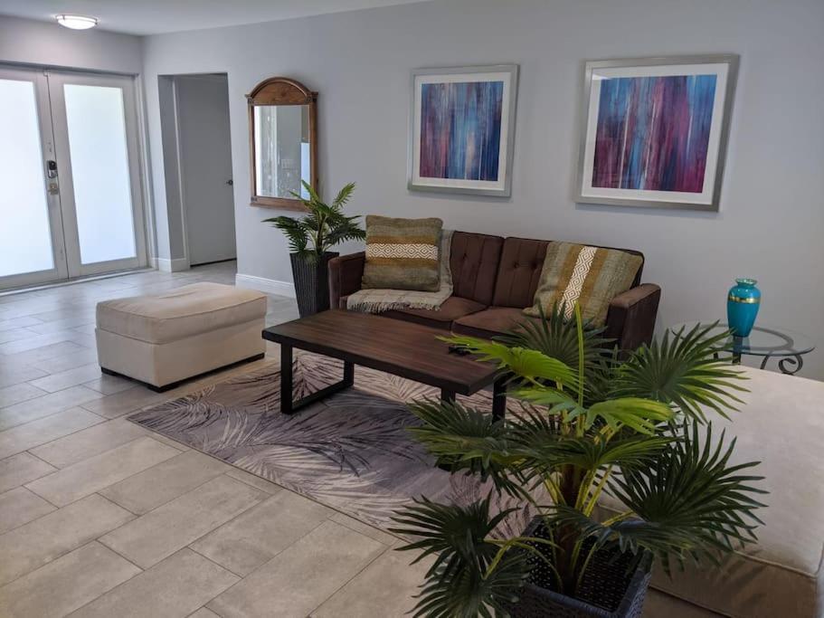 Supervilla - 3Br/2Ba - Pool - Walk To Beach Hollywood Exterior photo