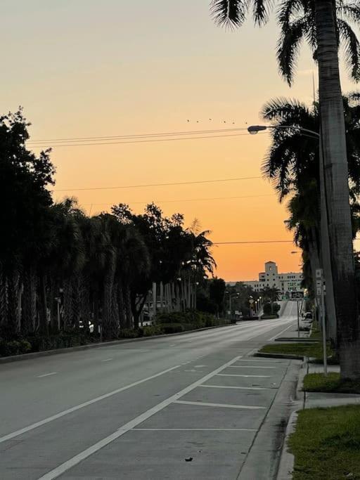 Supervilla - 3Br/2Ba - Pool - Walk To Beach Hollywood Exterior photo